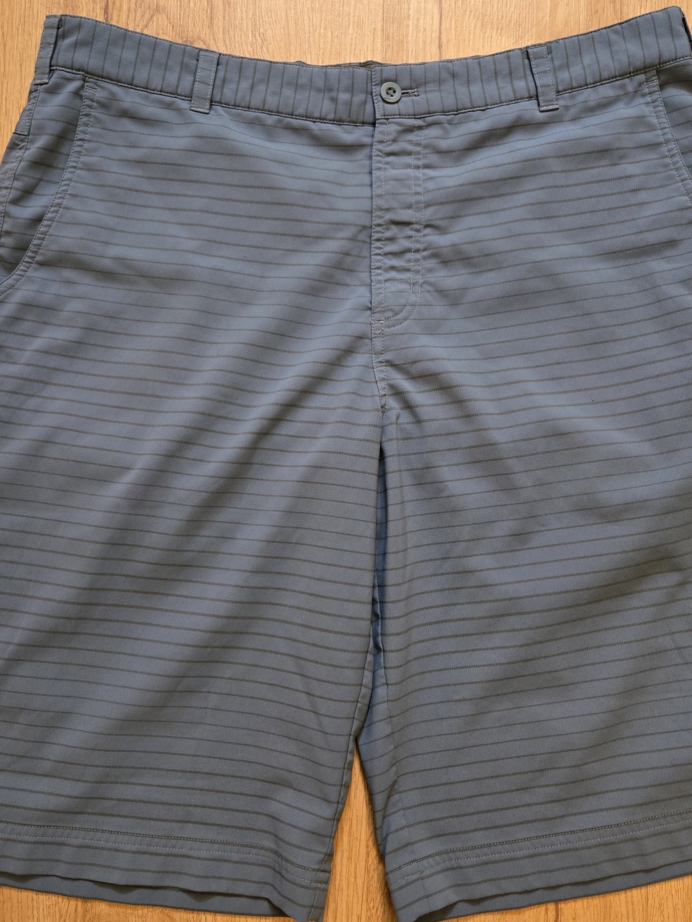Bundle Of Men's Long Shorts Vans,Nike,Hang 10. All 36x10.5/11 Inseam - Picture 4 of 7